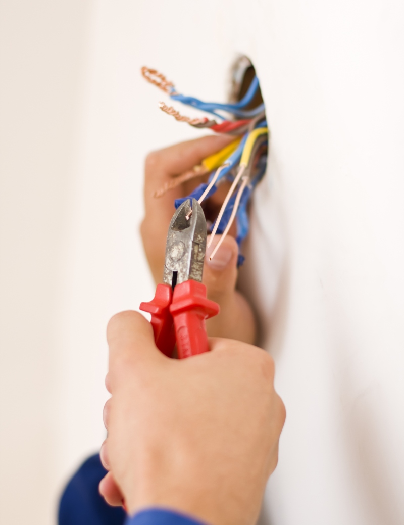 Electricians Kingston upon Thames, Hampton Wick, KT1